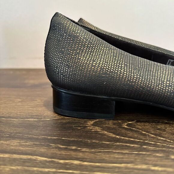 Clark Kesha Rose low heel pumps size 8.5 Excellent Condition - Picture 5 of 9